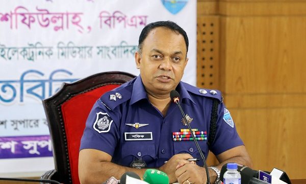 মিডিয়া হলো পুলিশের আয়না: এসপি শফিউল্লাহ