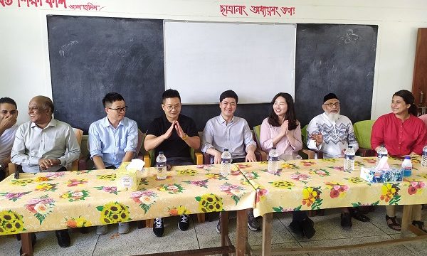 চিতলমারীতে তিন শতাধিক পরিবারের বিশুদ্ধ খাবার পানির দায়িত্বে ‘বন্ধু’