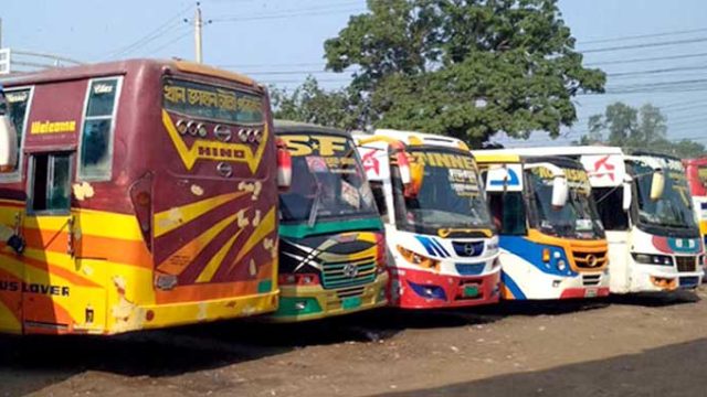 রংপুরে দূরপাল্লার বাস চলাচল বন্ধ, ভোগান্তিতে যাত্রীরা