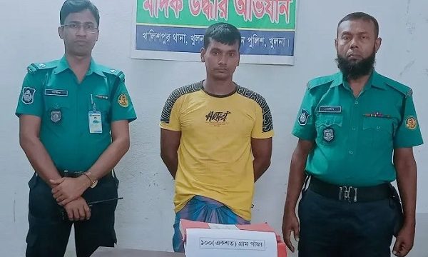 নগরীতে মাদক বিরোধী অভিযানে ৩ বিক্রেতা গ্রেফতার