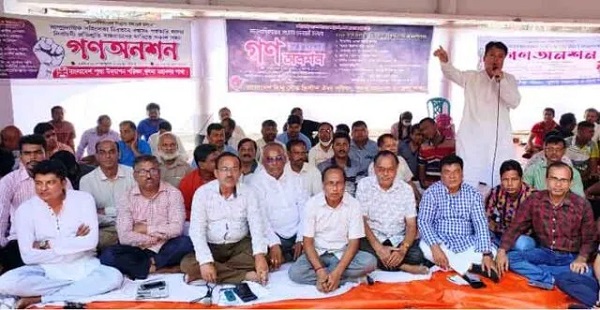 হিন্দু বৌদ্ধ খ্রিস্টান ঐক্য পরিষদের সকাল-সন্ধ্যা গণ অনশন