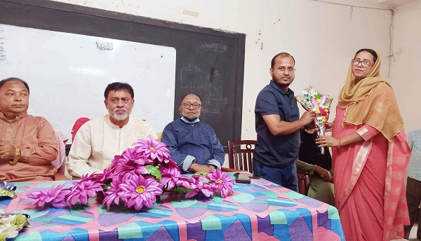 ঢাকার খিলগাঁও মডেল হাই স্কুলের শিক্ষকদের সাথে ব্যবস্থাপনা কমিটির পরিচিতি ও মতবিনিময় সভা