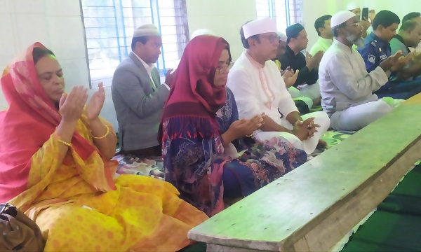 চিতলমারীতে শেখ রাজিয়া নাসেরের মৃত্যুবার্ষিকীতে কোরআন খতম ও দোয়া