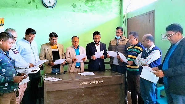 ডুমুরিয়া প্রেসক্লাবের নব-নির্বাচিত কমিটির শপথ অনুষ্ঠিত