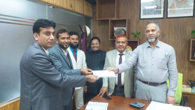 আকিজ তাকাফুল লাইফে জিএম পদে পদোন্নতি পেল কামরুজ্জামান