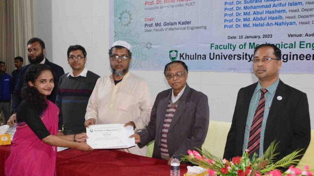 কুয়েটে ডীন’স তালিকায় অন্তর্ভূক্ত মেকানিক্যাল ইঞ্জিনিয়ারিং অনুষদের শিক্ষার্থীদের মধ্যে সার্টিফিকেট প্রদান