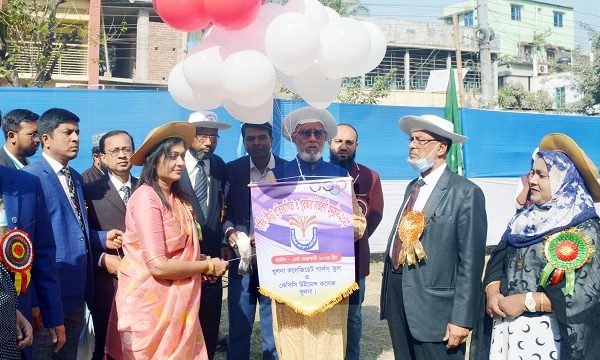 নতুন কারিকুলামের মাধ্যমে শিক্ষার্থীদের আধুনিক শিক্ষায় শিক্ষিত হতে হবে : তালুকদার আব্দুল খালেক