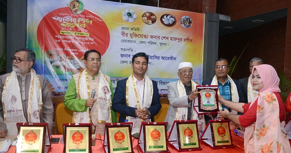 খুলনায় বিভাগীয় পিঠা উৎসবের সমাপনী অনুষ্ঠিত