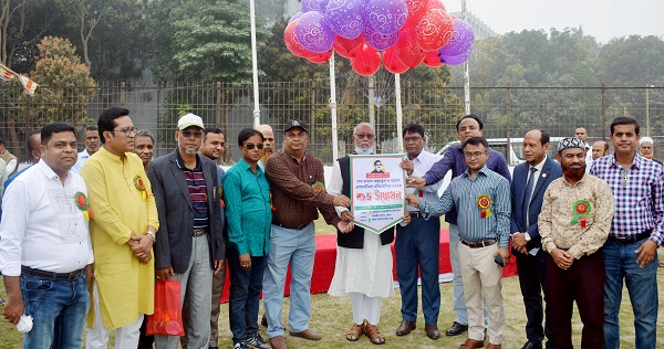 খেলাধুলা তরুণদের সামাজিক অবক্ষয় থেকে দূরে রাখে: তালুকদার আব্দুল খালেক