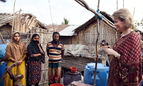 জলবায়ু পরিবর্তনের অভিঘাতে ক্ষতিগ্রস্ত খুলনার উপকূলীয় এলাকা পরিদর্শন করলেন বেলজিয়ামের রানি