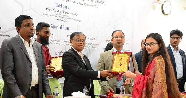 কুয়েটের এমএসই বিভাগের শিক্ষার্থীদের নবীনবরণ ও বিদায় সংবর্ধনা অনুষ্ঠিত
