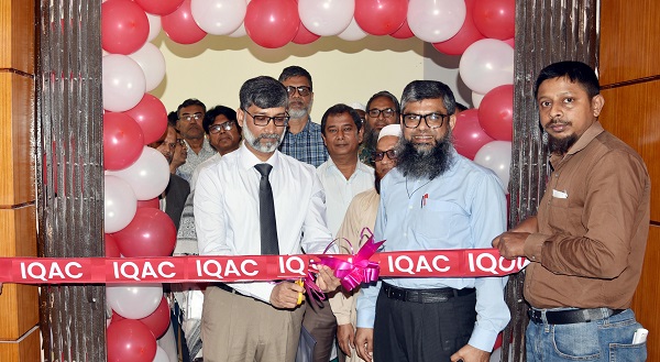 আধুনিক সুবিধাসম্বলিত খুবির আইকিউএসির প্রশিক্ষণ কক্ষের উদ্বোধন