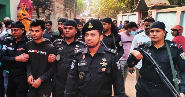 যশোরের শার্শায় সেফটি ট্যাংক থেকে কলেজ ছাত্রীর লাশ উদ্ধার