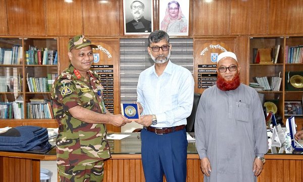 খুবি উপাচার্যের সাথে বিএইউএসটি, খুলনার উপাচার্যের সৌজন্য সাক্ষাৎ