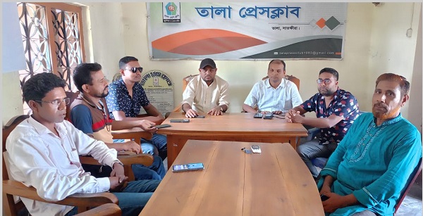 তালায় সাংবাদিকদের সাথে ভাইস চেয়ারম্যান প্রার্থী বাবলুর রশিদের মতবিনিময়