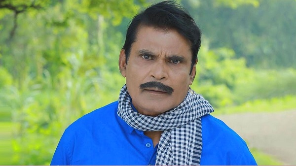 রুমির মৃত্যুতে ভেঙে পড়েছেন তারকারা