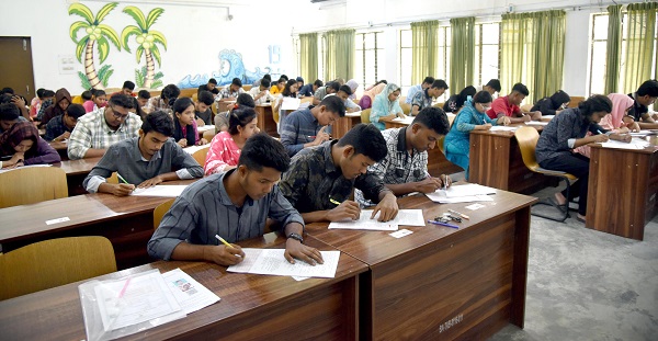 খুবিতে ‘সি’ ইউনিটের পরীক্ষার মধ্য দিয়ে শেষ হলো গুচ্ছ ভর্তি পরীক্ষা