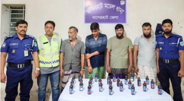 ফকিরহাটে ফেনসিডিলসহ চার মাদক কারবারি গ্রেপ্তার