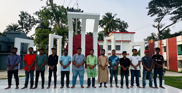 তালায় পাঠকবন্ধুদের আলোচনা সভা