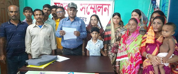 দাকোপে সংবাদ সম্মেলনের প্রতিবাদে পাল্টা সংবাদ সম্মেলন