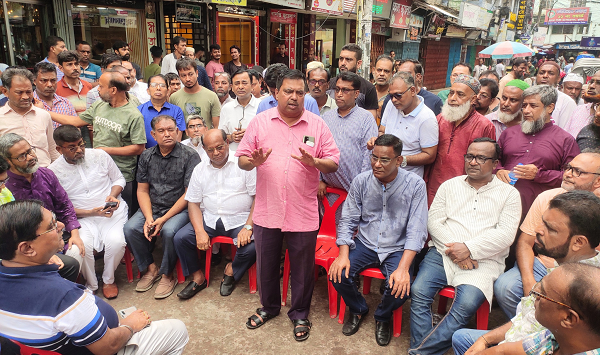 ব্যবসা প্রতিষ্ঠান ও জানমালের নিরাপত্তা দিতে পাড়া- মহল্লায় পাহারার চৌকি বসিয়েছে বিএনপি