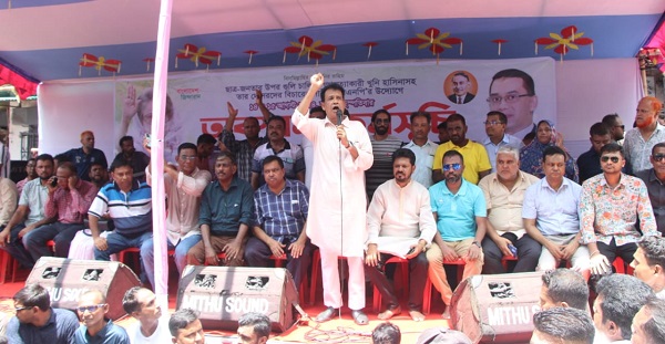 ছাত্র-জনতার গণঅভ্যূত্থানে লেডি হিটলার শেখ হাসিনার পতন হয়েছে : আজিজুল বারী হেলাল