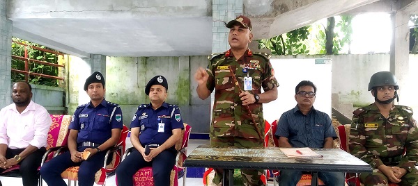 ফকিরহাটে সেনাবাহিনীর উর্দ্ধতন কর্মকর্তাদের মতবিনিময় সভা