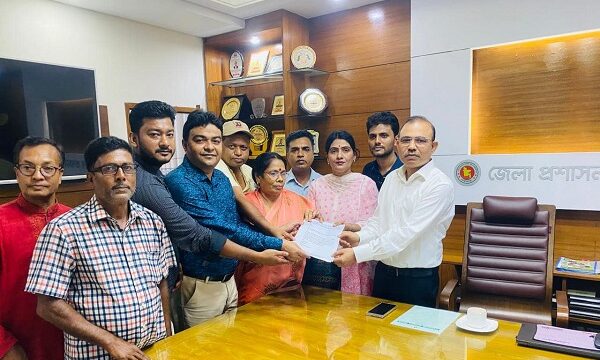 সংখ্যালঘুদের নিরাপত্তায় প্রশাসনিক ব্যবস্থা গ্রহনের দাবি হিন্দুদের হিন্দু বৌদ্ধ খ্রিস্টান কল্যাণ ফ্রন্ট’র