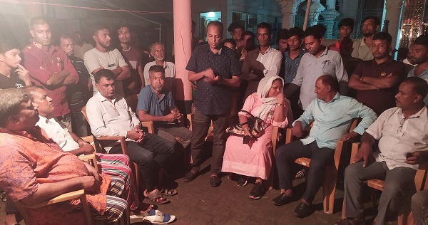 চিতলমারীতে রাধা গোবিন্দ মন্দিরে বিএনপি ও অংঙ্গ সহযোগি সংগঠনের সম্প্রীতি সমাবেশ