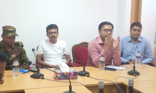 বটিয়াঘাটার সরকারি সকল দপ্তরের কর্ম ক্ষেত্রের গতিশীলতা বৃদ্ধির লক্ষ্যে মতবিনিময় সভা অনুষ্টিত