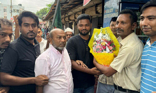 ছাত্রদল নেতা হাসিবুর রহমান সাদ্দামকে সংবর্ধনা