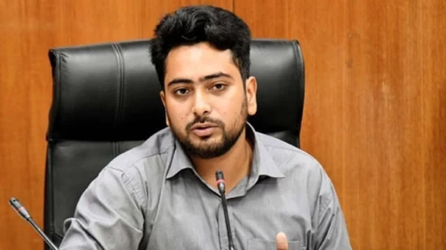 শহীদদের স্মরণসভা স্থগিত, আলোচনায় ৫ কোটি টাকা