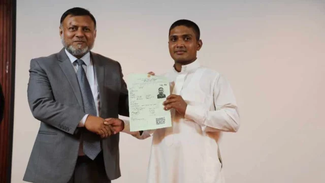 সৌদিতে বাংলাদেশিদের জন্য ই-পাসপোর্ট চালু