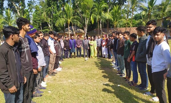 চিতলমারীর শেরে বাংলা ডিগ্রি কলেজে আলোচনা সভা ও ফুটবল টুর্ণামেন্ট অনুষ্ঠিত