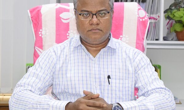 কুয়েটের প্রো-ভাইস চ্যান্সেলর হিসেবে প্রফেসর ড. শেখ শরীফুল আলম এর দায়িত্ব গ্রহণ