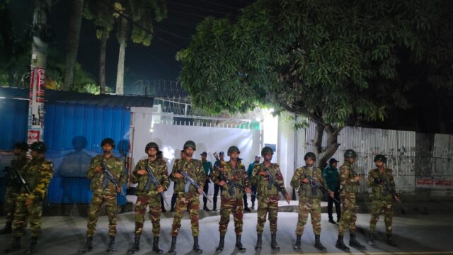 ভারতে সহকারী হাইকমিশনে হামলার প্রতিবাদে খুলনায় বিক্ষোভ মিছিল; নিরাপত্তা জোরদার