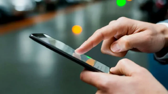 ১০০ টাকার রিচার্জে কর ৫৬ টাকা ৩০ পয়সা!