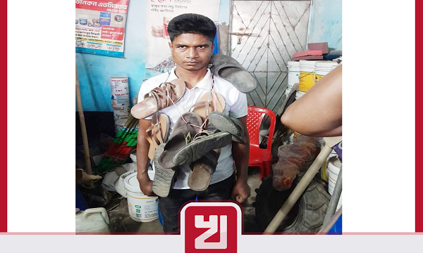 তালায় চাঁদাবাজ ও ছিনতাইকারী সাইদ সরদার জনতার হাতে আটক!