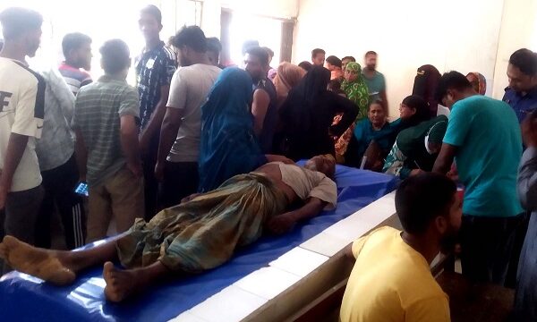 ফকিরহাটে আমগাছ থেকে পড়ে কাঁচামাল বিক্রেতার মৃত্যু