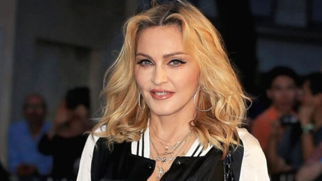 গাজার শিশুদের জন্য পোপের কাছে ম্যাডোনার আবেদন