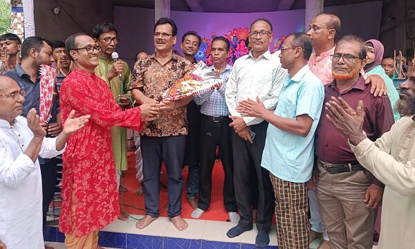 তালায় ইসলামকাটি ও কুমিরায় পূজা মণ্ডপ পরিদর্শনে বিএনপির কেন্দ্রীয় নেতা হাবিবুল ইসলাম হাবিব