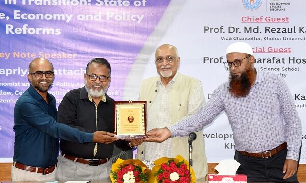 সুশাসন ও কার্যকর নীতি সংস্কার ছাড়া টেকসই উন্নয়ন সম্ভব নয় : ড. দেবপ্রিয় ভট্টাচার্য