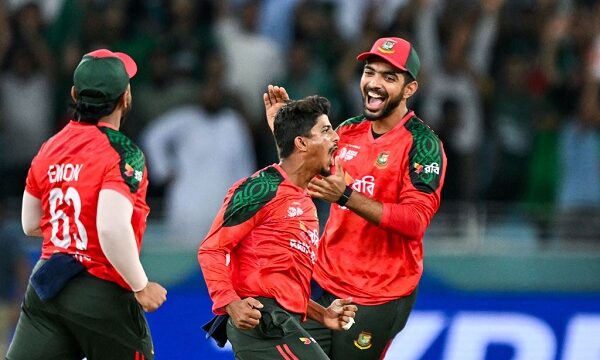 ৫০ রানের আগেই ৫ উইকেট তুলে নিয়েছে বাংলাদেশ