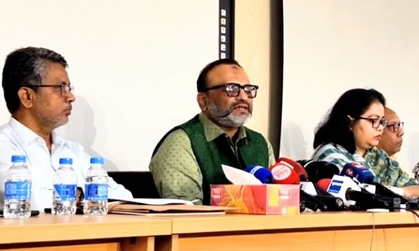 সহযোগী প্রতিষ্ঠান বিশ্ববিদ্যালয় কর্তৃপক্ষকে না জানিয়ে নীলক্ষেত থেকে ব্যালট ছাপিয়েছে: ঢাবি উপাচার্য