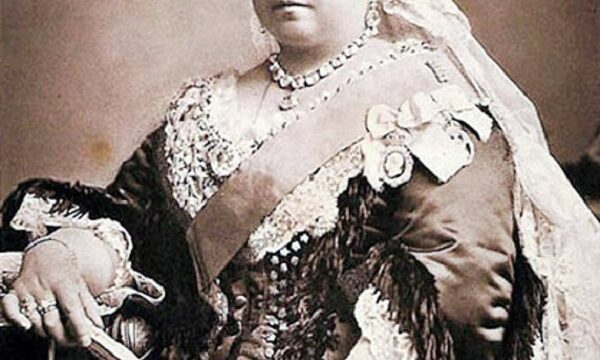 রানি ভিক্টোরিয়া যেভাবে ‘মাদক সম্রাজ্ঞী’ হয়ে উঠেছিলেন