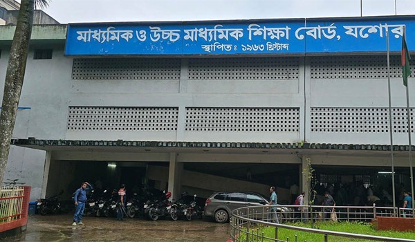 খুলনার ৪টি কলেজে পাস করেনি কেউই