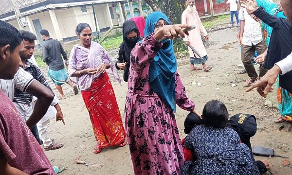 আদালত চত্বরে নারীকে ছুরিকাঘাতে হত্যা, প্রাক্তন স্বামী আটক