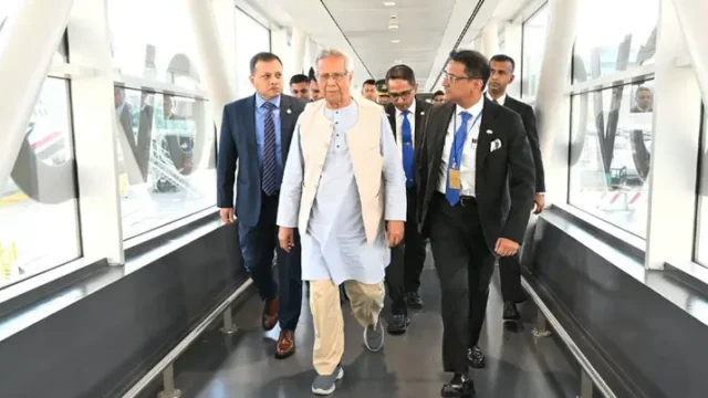 ওয়ার্ল্ড ফুড ফোরামে যোগ দিতে রোম পৌঁছেছেন প্রধান উপদেষ্টা