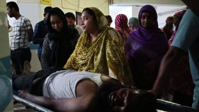 খুলনায় যুবকের মাথায় অস্ত্র ঠেকিয়ে গুলি করে হত্যা