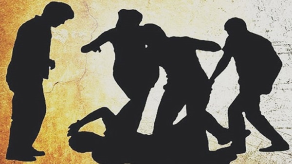 ফরিদপুরে চোর সন্দেহে গণপিটুনিতে নিহত ১, আহত ৩